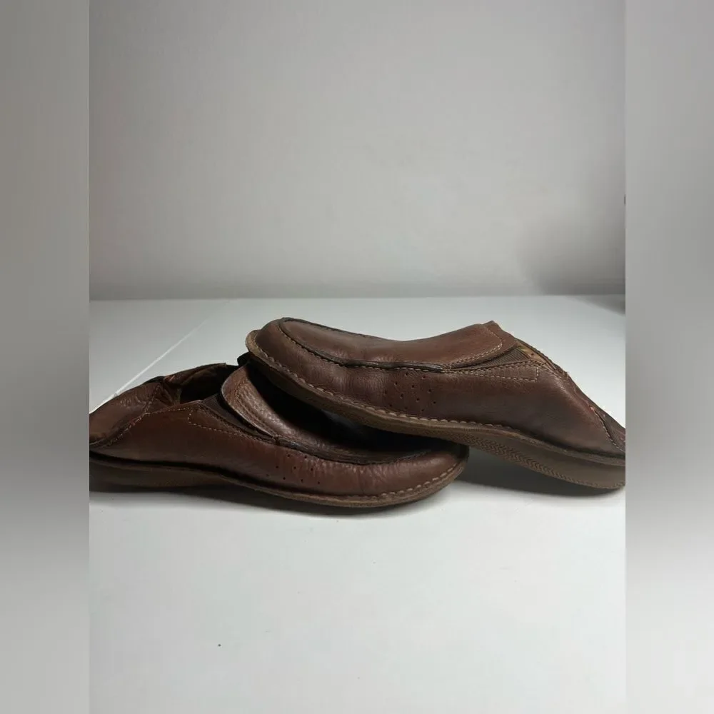 Clarks Men’s Loafers/ Slip On Brown Size 9M